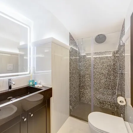 S&t Luxury House In Plebiscito Square Daire Napoli
