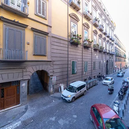 S&t Luxury House In Plebiscito Square Appartement Naples