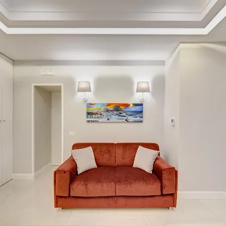 S&t Luxury House In Plebiscito Square Daire *