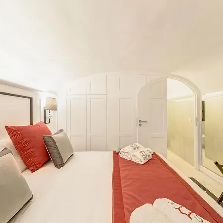 S&t Luxury House In Plebiscito Square * Naples